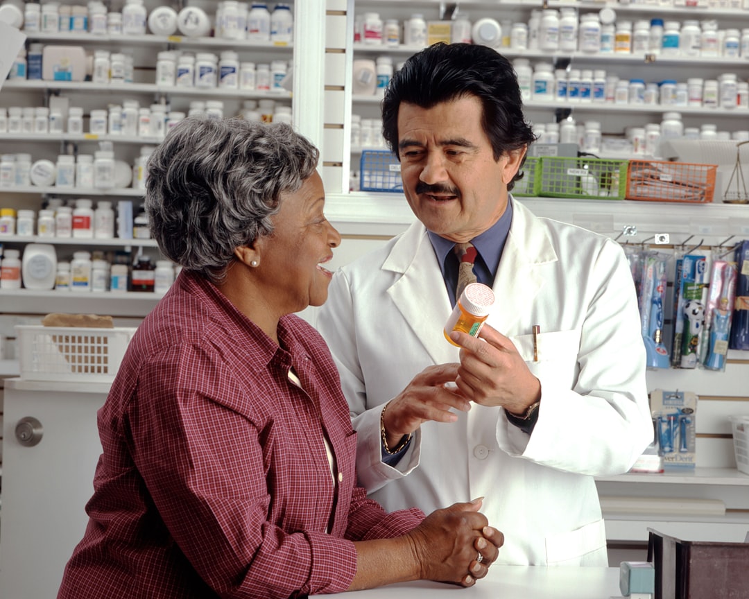 How to Become a Pharmacy Technician