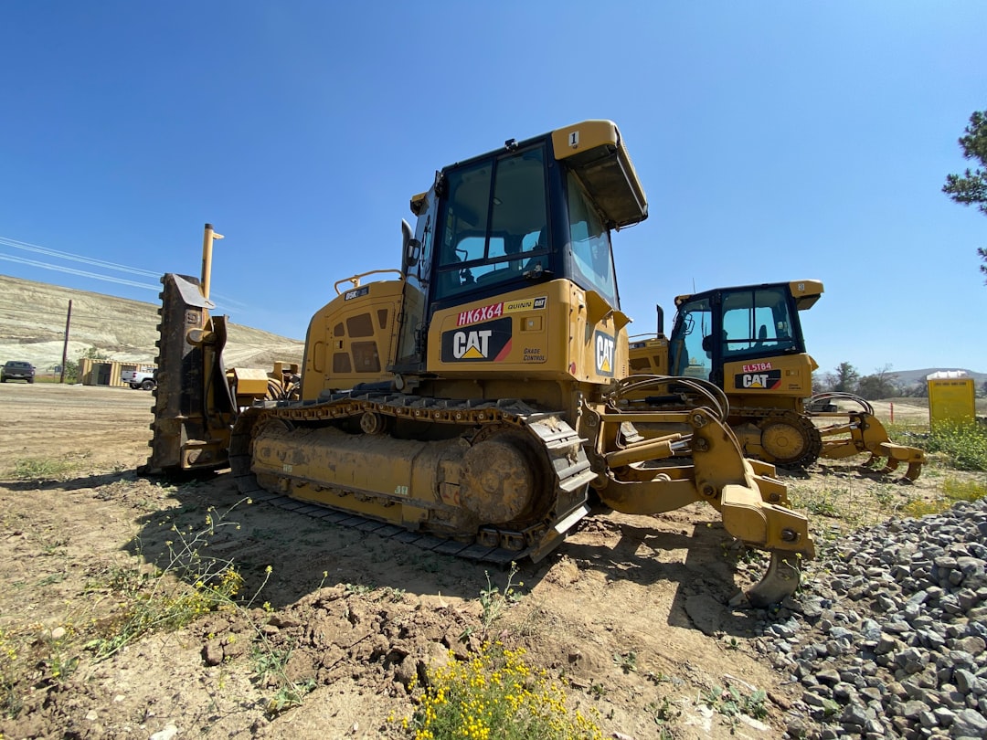 Buy a Used Dozer With a Clear Inspection and Pricing Plan